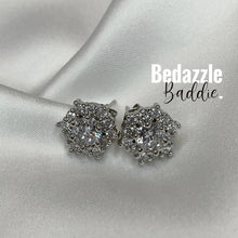 Load image into Gallery viewer, Essential Stud Earrings - Bedazzle Baddie
