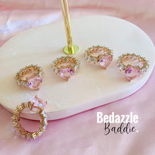 Load image into Gallery viewer, Sweetheart Ring - Bedazzle Baddie
